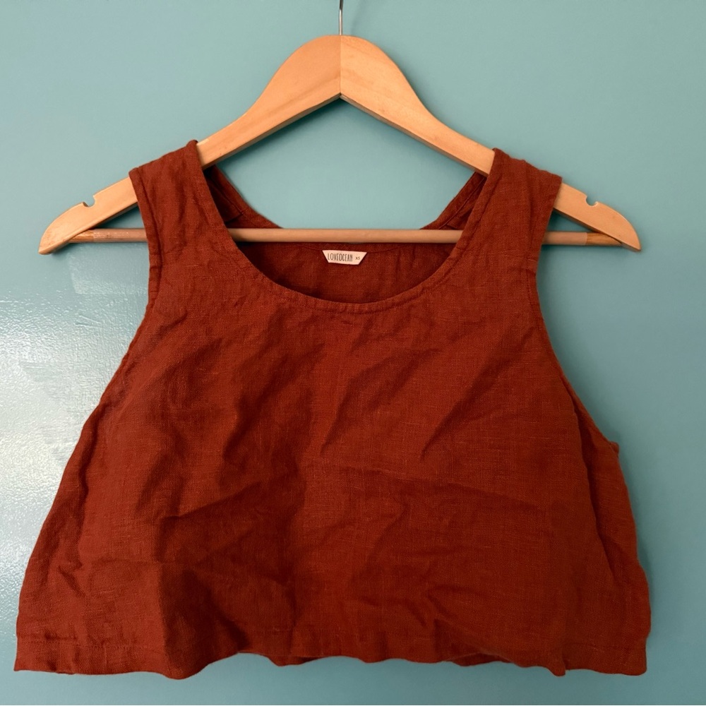 Chic Sleeveless Rust Tank Top